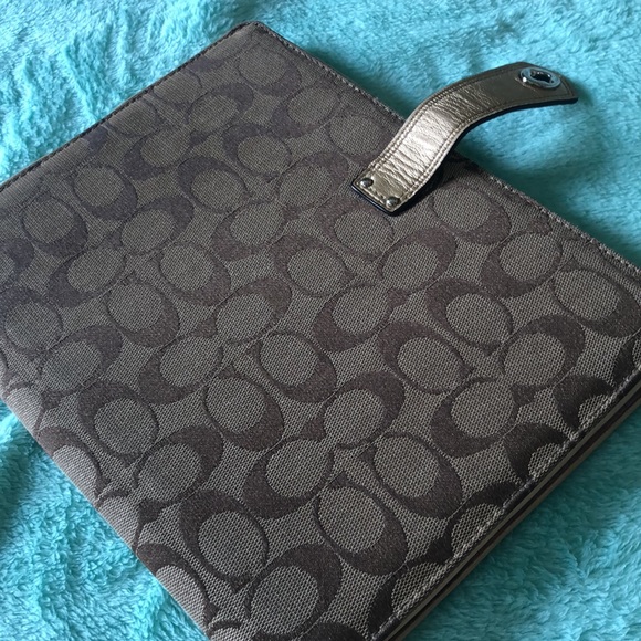 Coach iPad Case - Picture 5 of 8